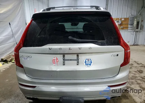 2016 Volvo Xc90 T6 z USA, uszkodzony, nr VIN YV4A22PK6G1020840